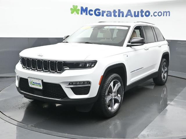 2023 Jeep Grand Cherokee 4xe Vehicle Photo in Cedar Rapids, IA 52402