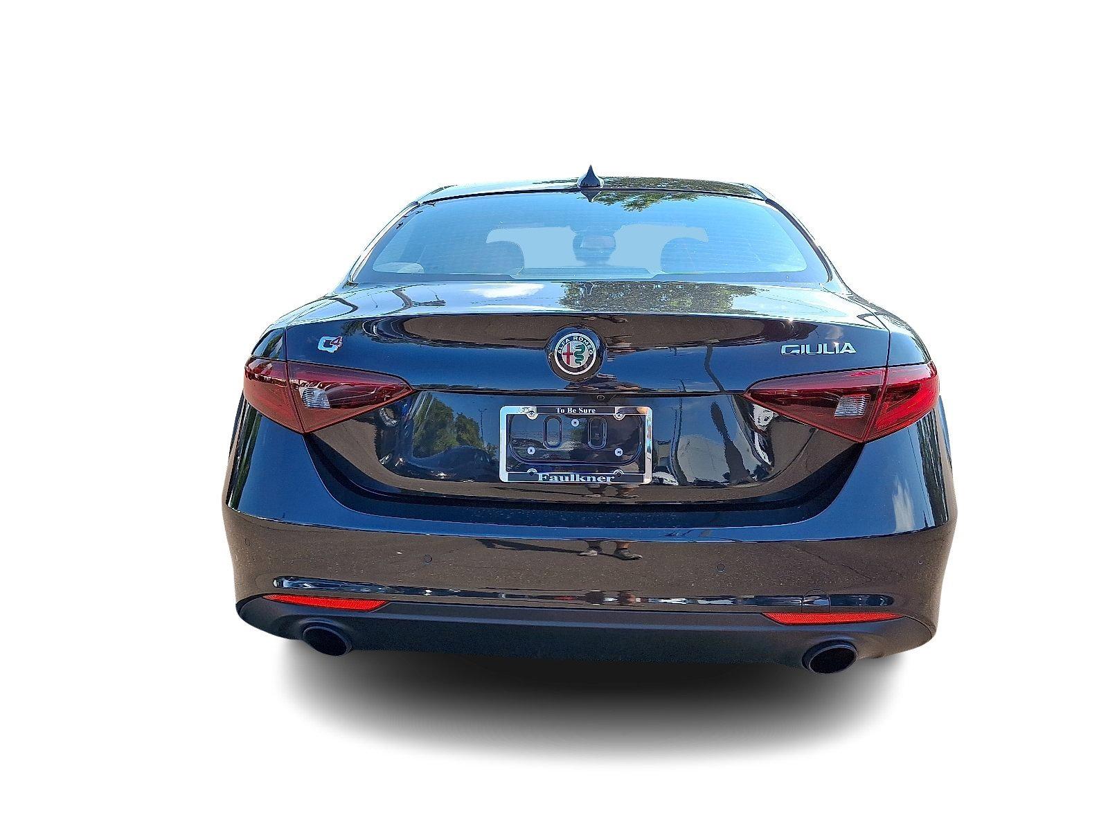 2022 Alfa Romeo Giulia Vehicle Photo in Willow Grove, PA 19090
