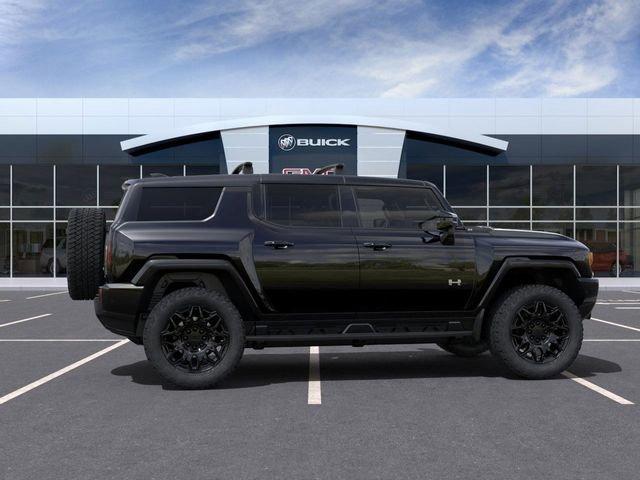 2025 GMC HUMMER EV SUV Vehicle Photo in MEDINA, OH 44256-9631