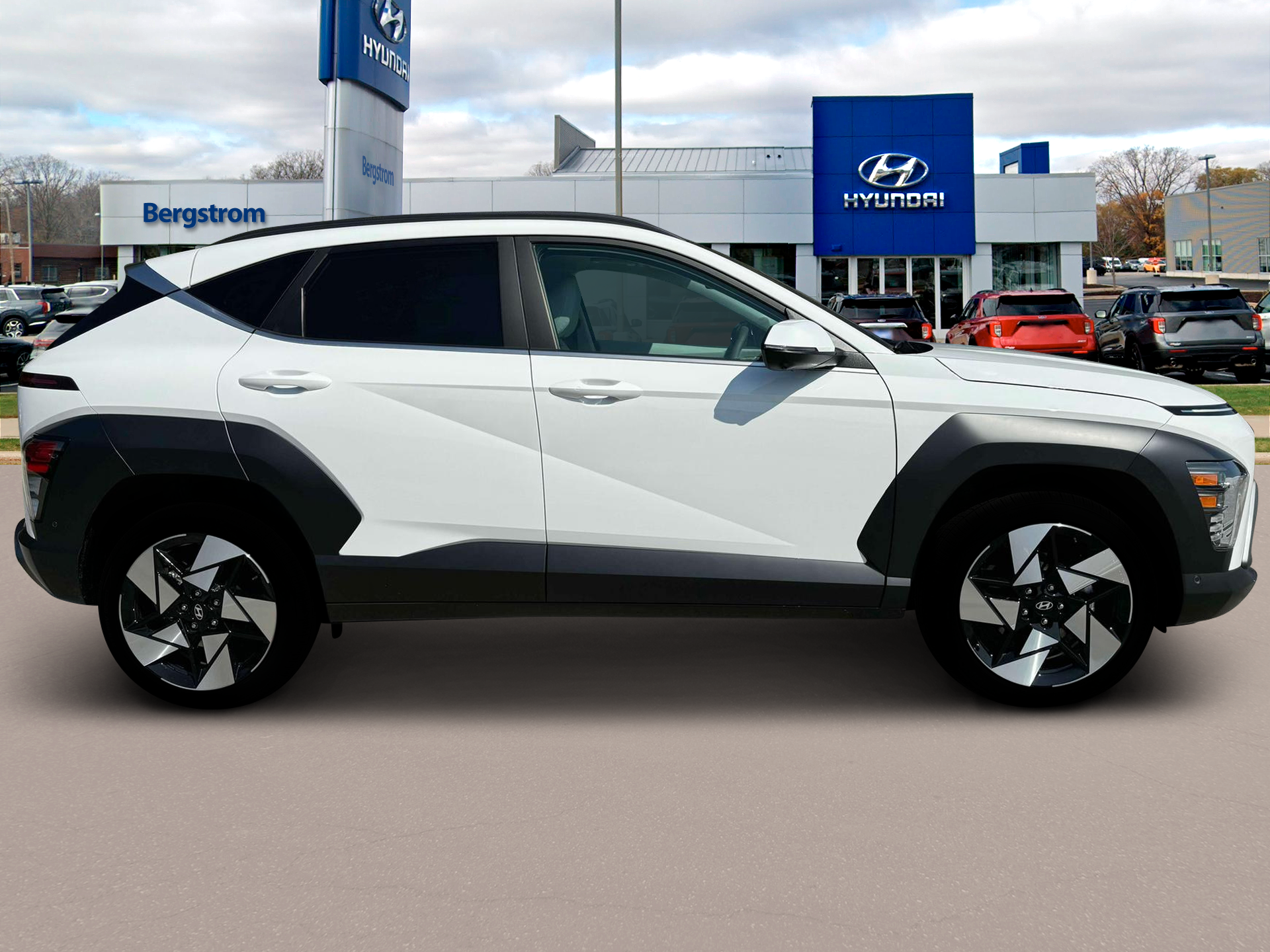 2025 Hyundai KONA Vehicle Photo in Green Bay, WI 54304