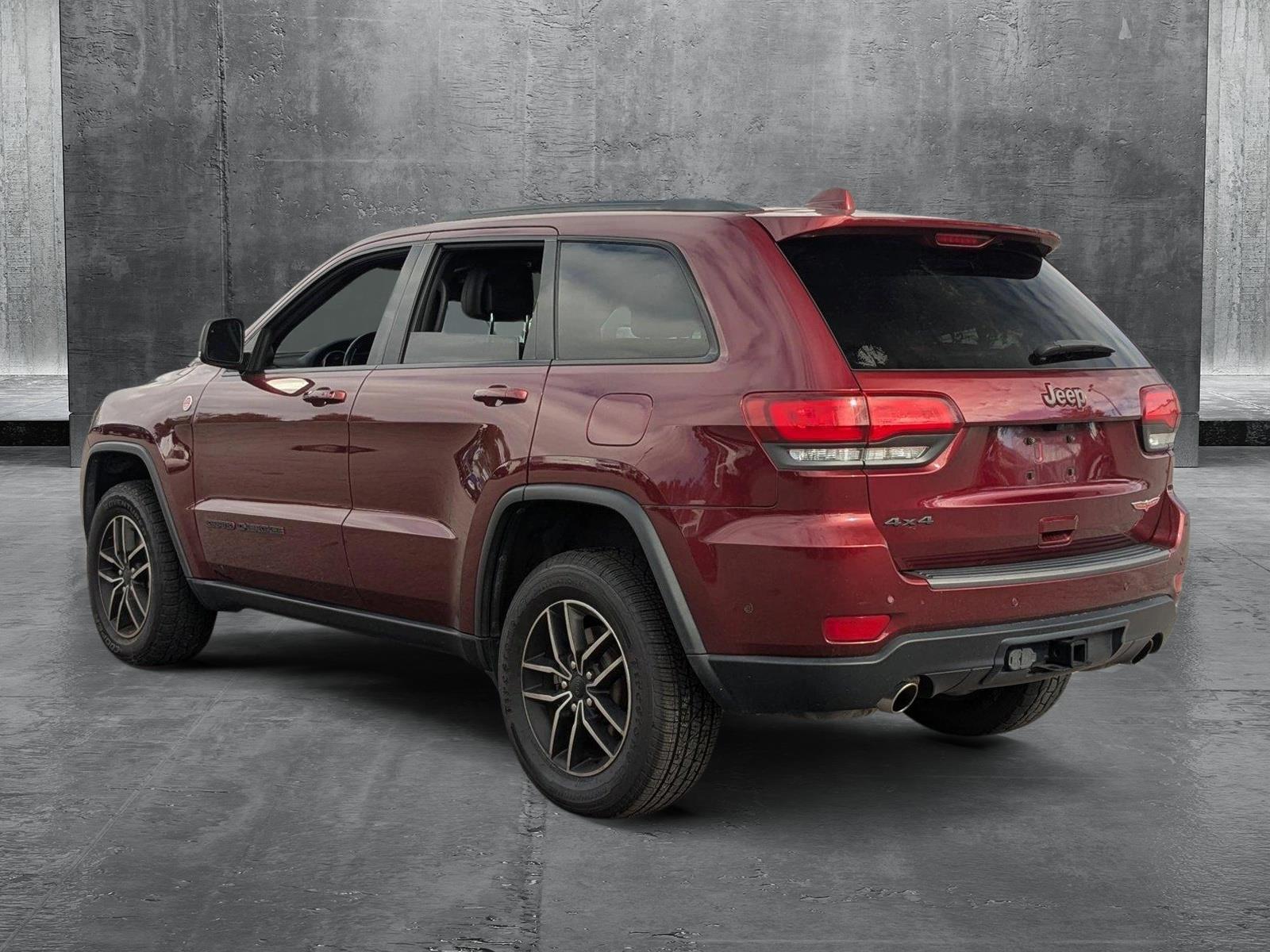 2019 Jeep Grand Cherokee Vehicle Photo in St. Petersburg, FL 33713