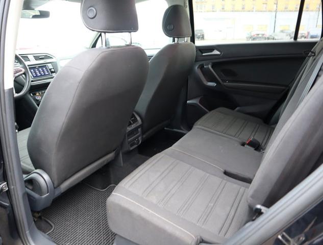 2022 Volkswagen Tiguan Vehicle Photo in DETROIT, MI 48207-4102