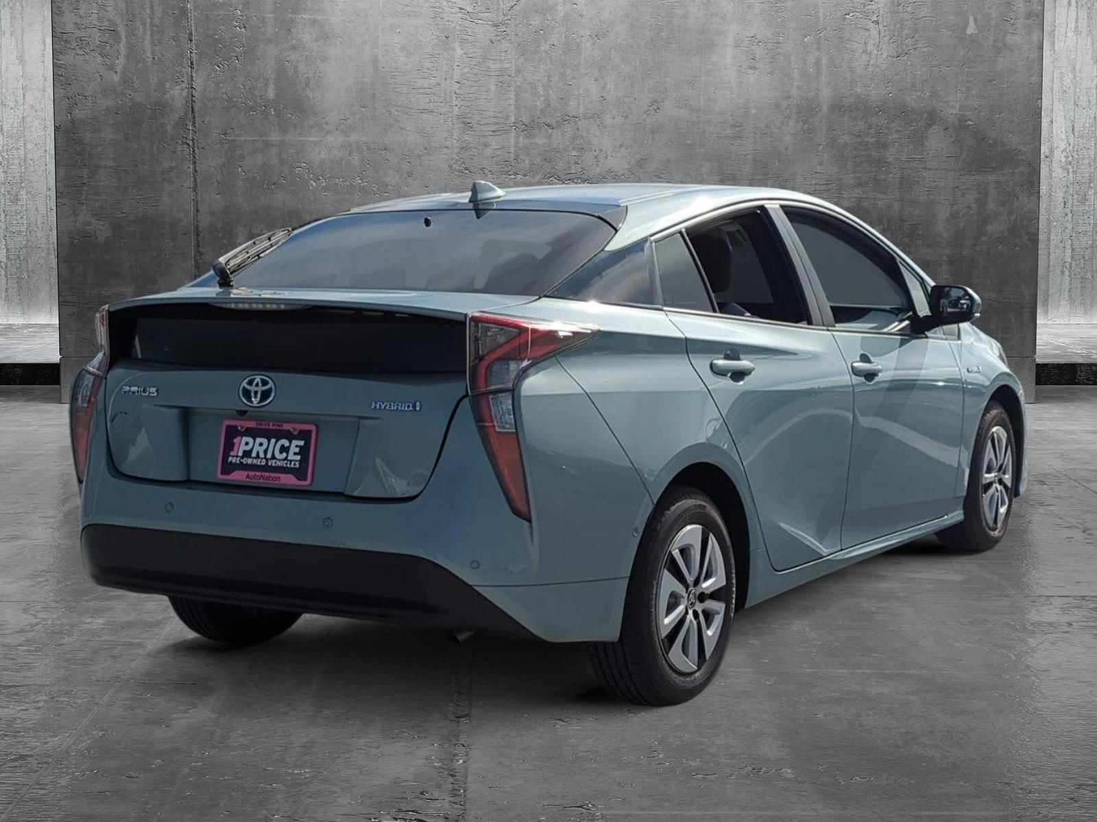 2018 Toyota Prius Vehicle Photo in Ft. Myers, FL 33907