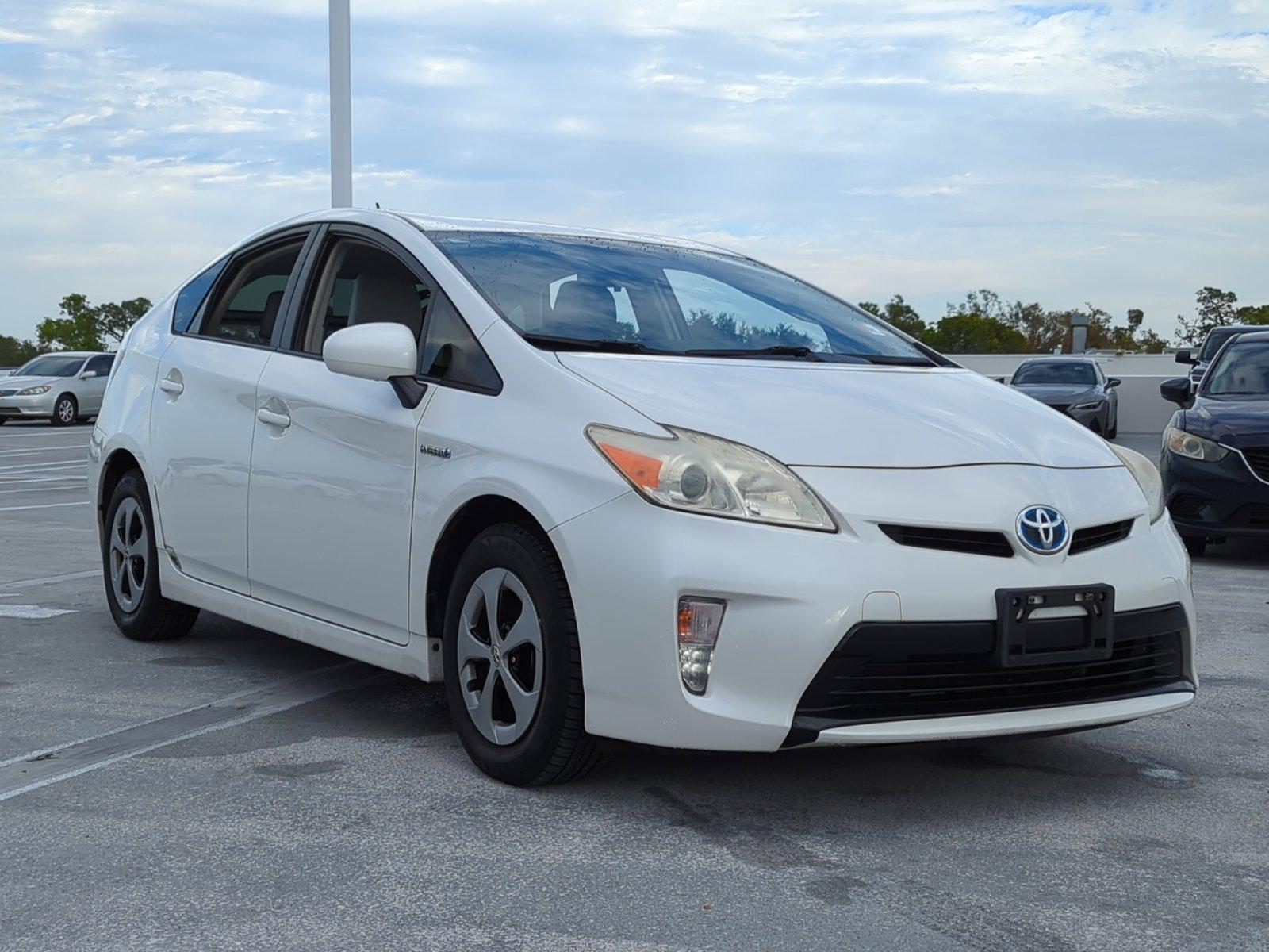 2014 Toyota Prius Vehicle Photo in Ft. Myers, FL 33907