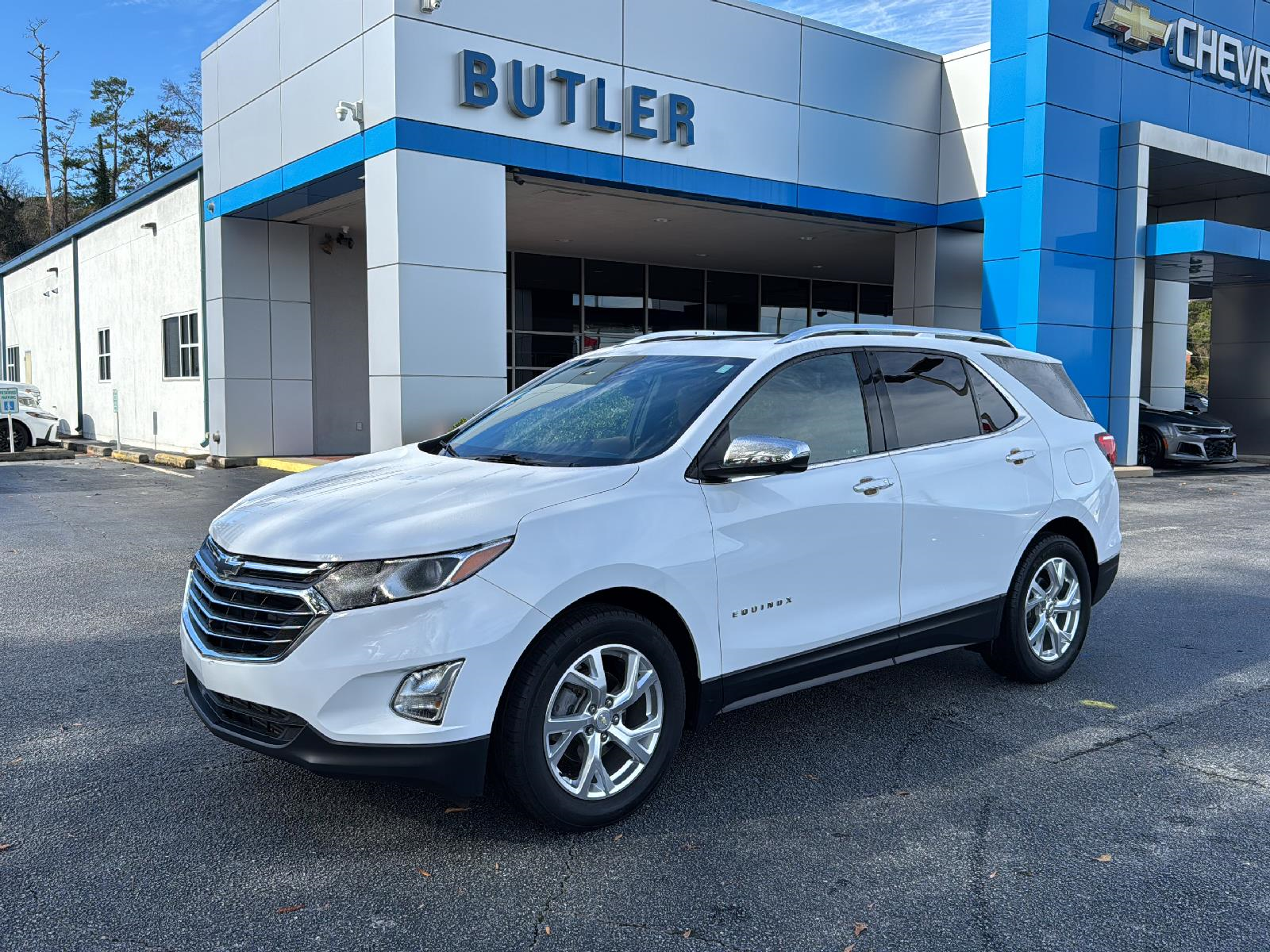 Used 2021 Chevrolet Equinox Premier with VIN 3GNAXNEV5MS181863 for sale in Macon, GA