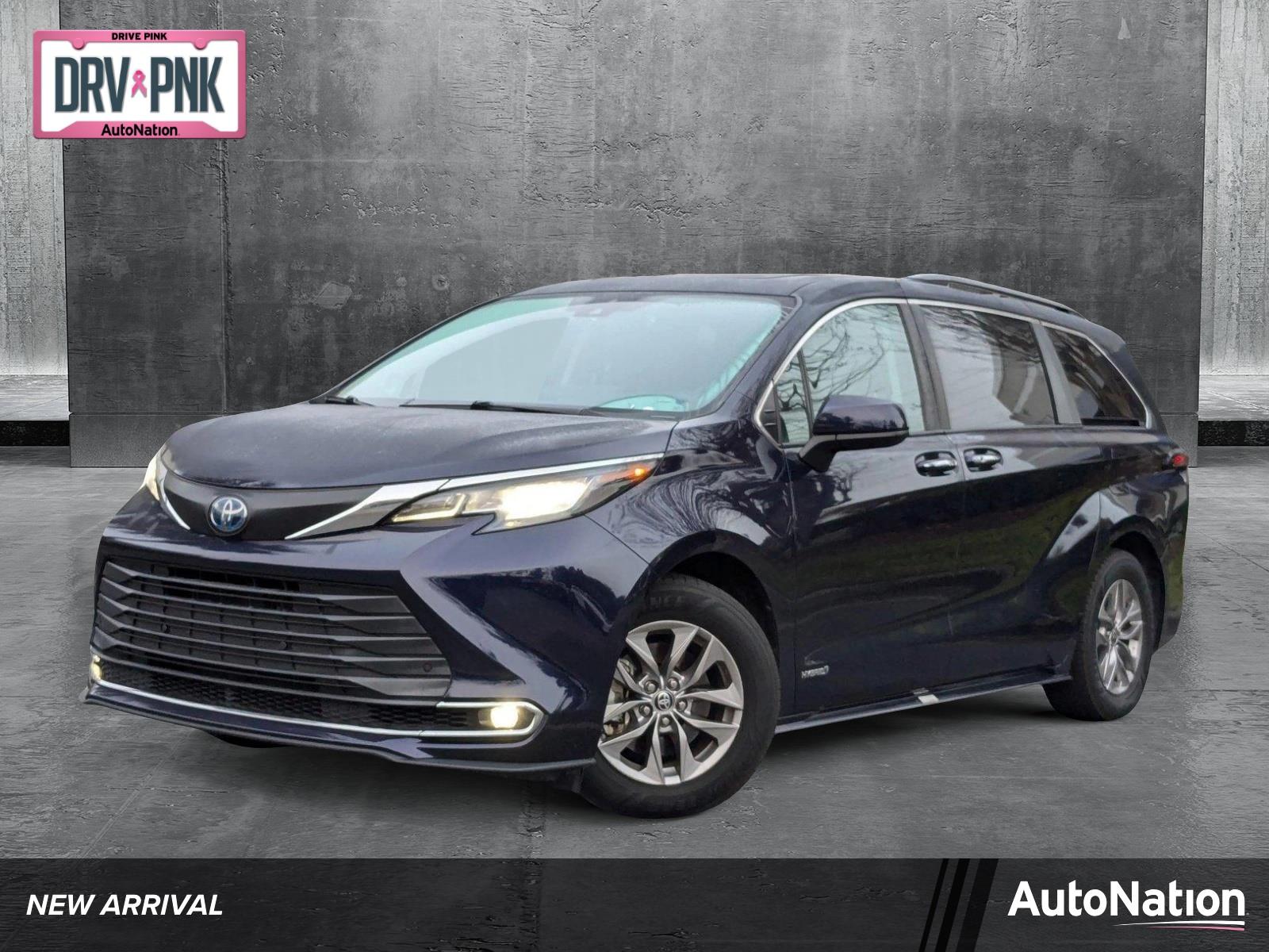 2021 Toyota Sienna Vehicle Photo in Sanford, FL 32771