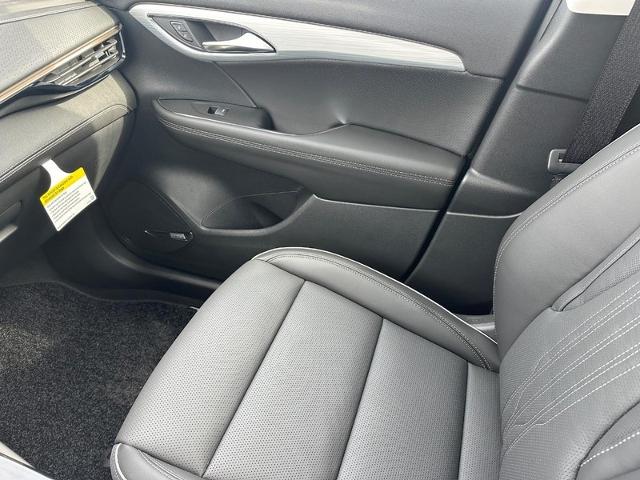 2025 Buick Envision Vehicle Photo in COLUMBIA, MO 65203-3903