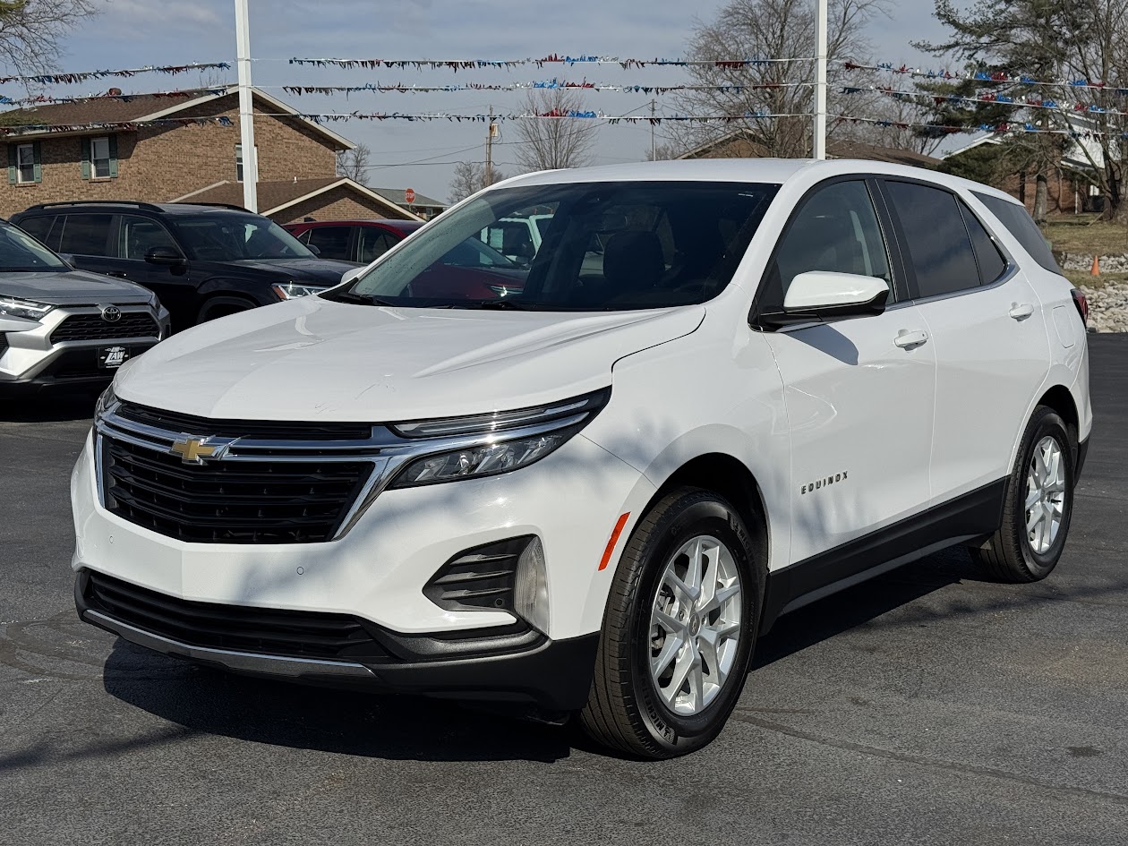 2022 Chevrolet Equinox Vehicle Photo in BOONVILLE, IN 47601-9633