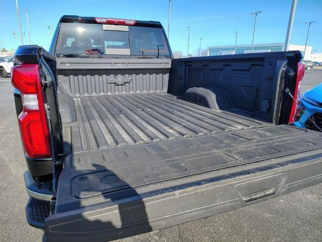 2024 Chevrolet Silverado 2500 HD Vehicle Photo in GREEN BAY, WI 54304-5303