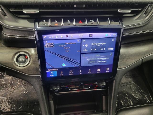 2023 Jeep Grand Cherokee L Vehicle Photo in NEENAH, WI 54956-2243
