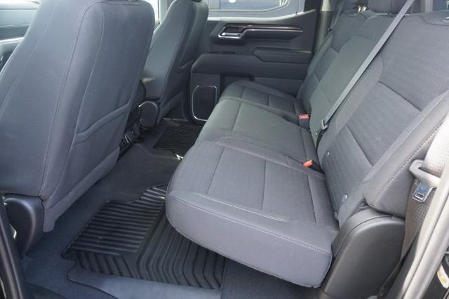 2023 Chevrolet Silverado 1500 Vehicle Photo in FAIRMONT, WV 26554-2318