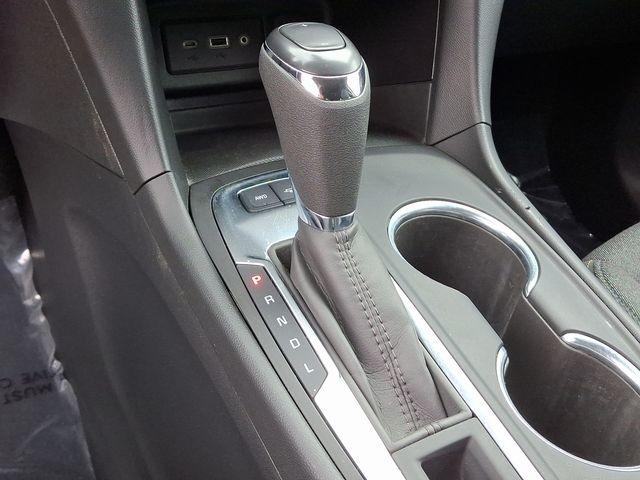 2020 Chevrolet Equinox Vehicle Photo in DANBURY, CT 06810-5034
