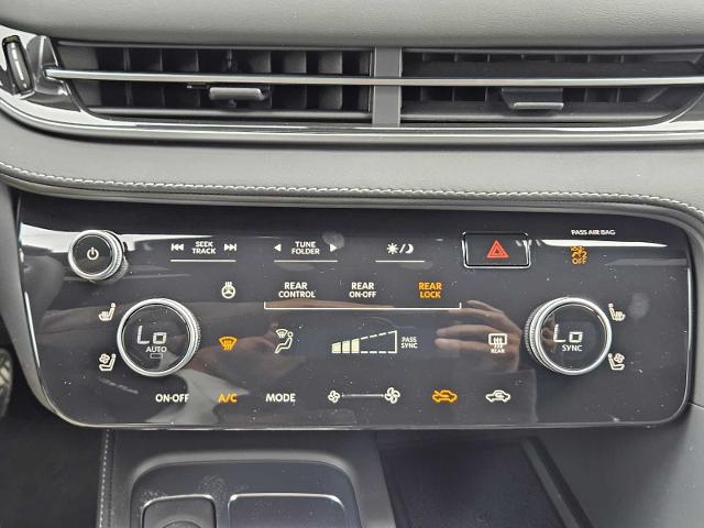 2025 INFINITI QX60 Vehicle Photo in Fort Worth, TX 76132