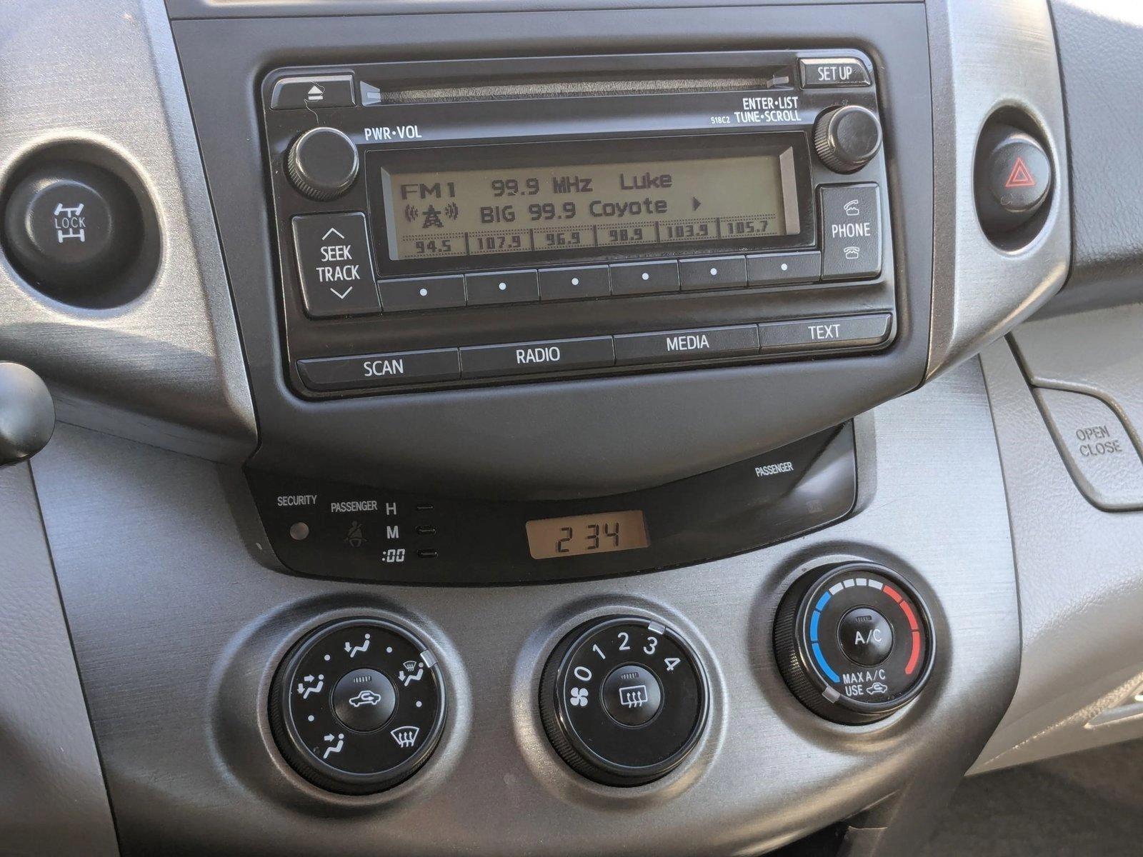 2012 Toyota RAV4 Vehicle Photo in Spokane Valley, WA 99206