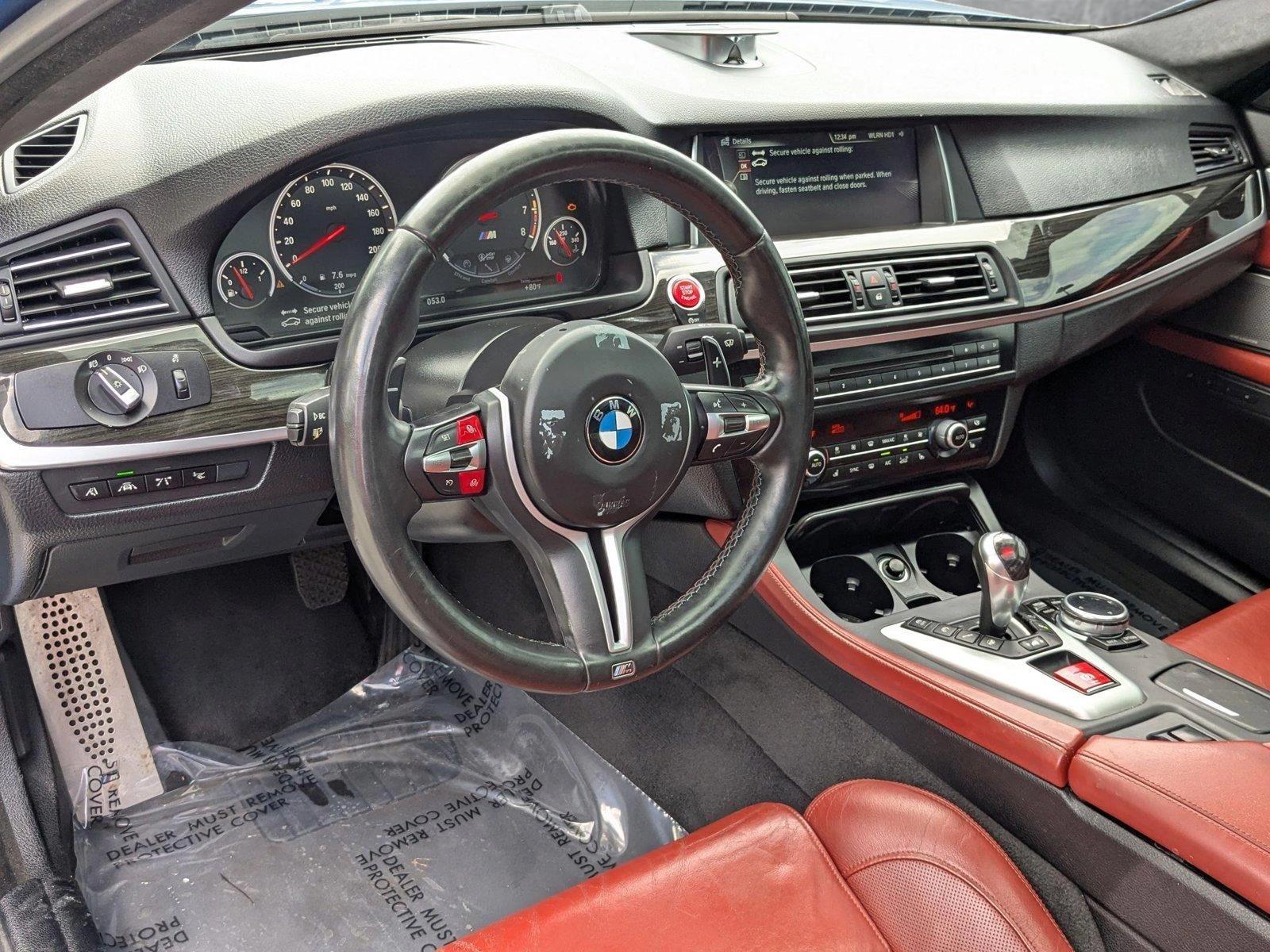 2014 BMW M5 Vehicle Photo in PEMBROKE PINES, FL 33024-6534