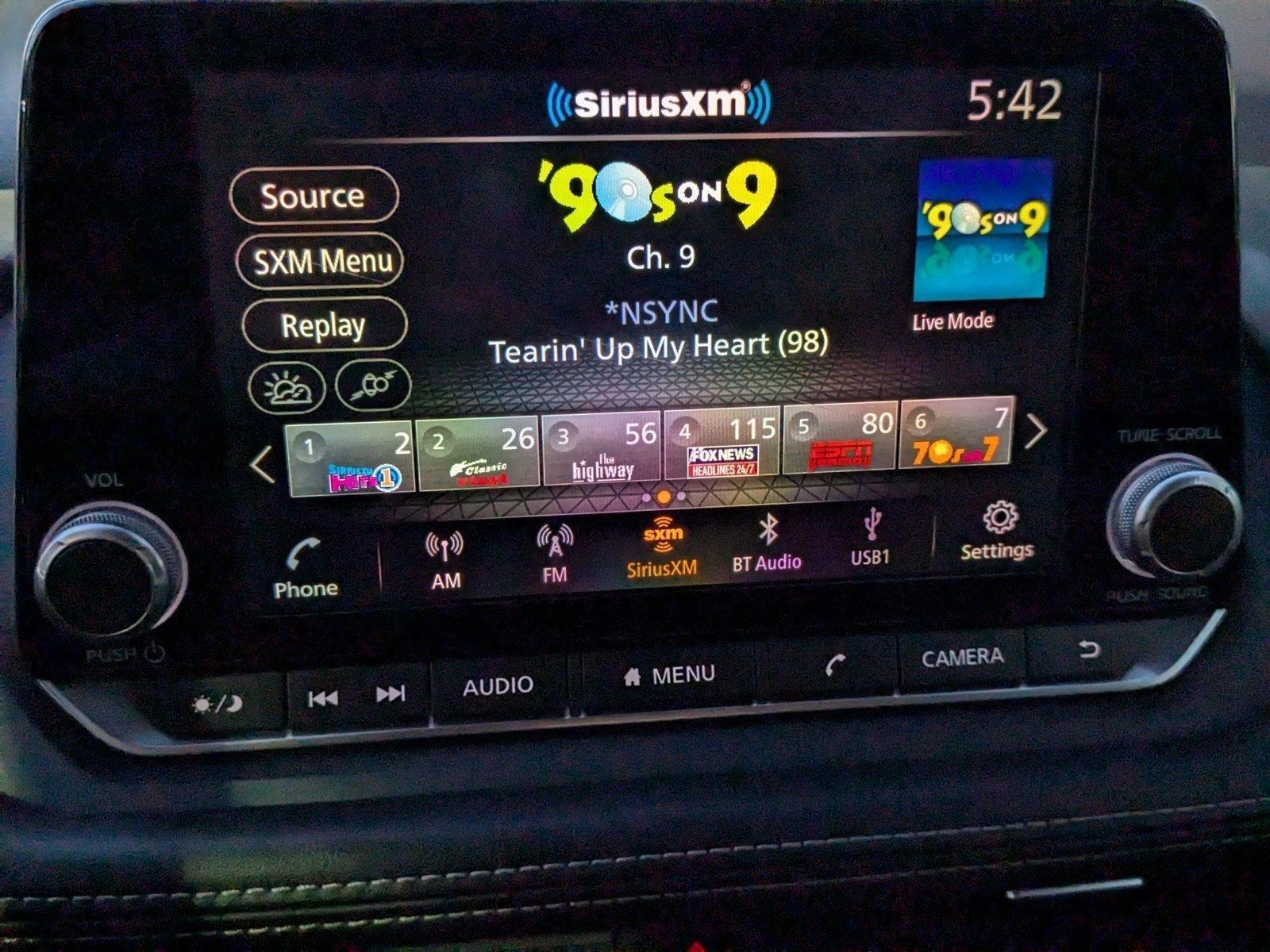 2021 Nissan Rogue Vehicle Photo in Miami, FL 33135