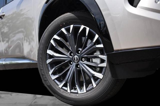 2025 Nissan Rogue Vehicle Photo in Ballwin, MO 63011