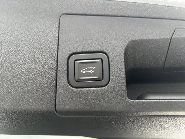 2019 Cadillac XT5 Vehicle Photo in MASSENA, NY 13662-2255