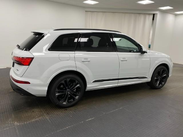 2025 Audi Q7 Vehicle Photo in Appleton, WI 54913