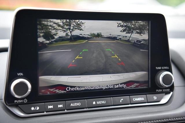 2024 Nissan Rogue Vehicle Photo in Ballwin, MO 63011