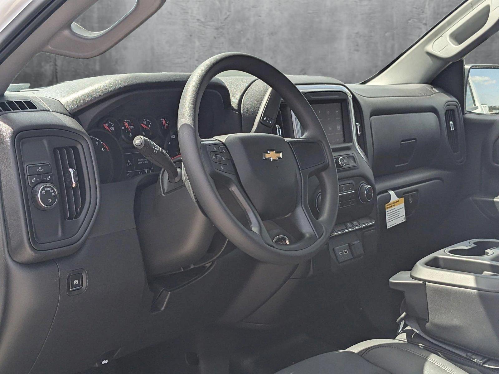 2025 Chevrolet Silverado 1500 Vehicle Photo in MIAMI, FL 33172-3015