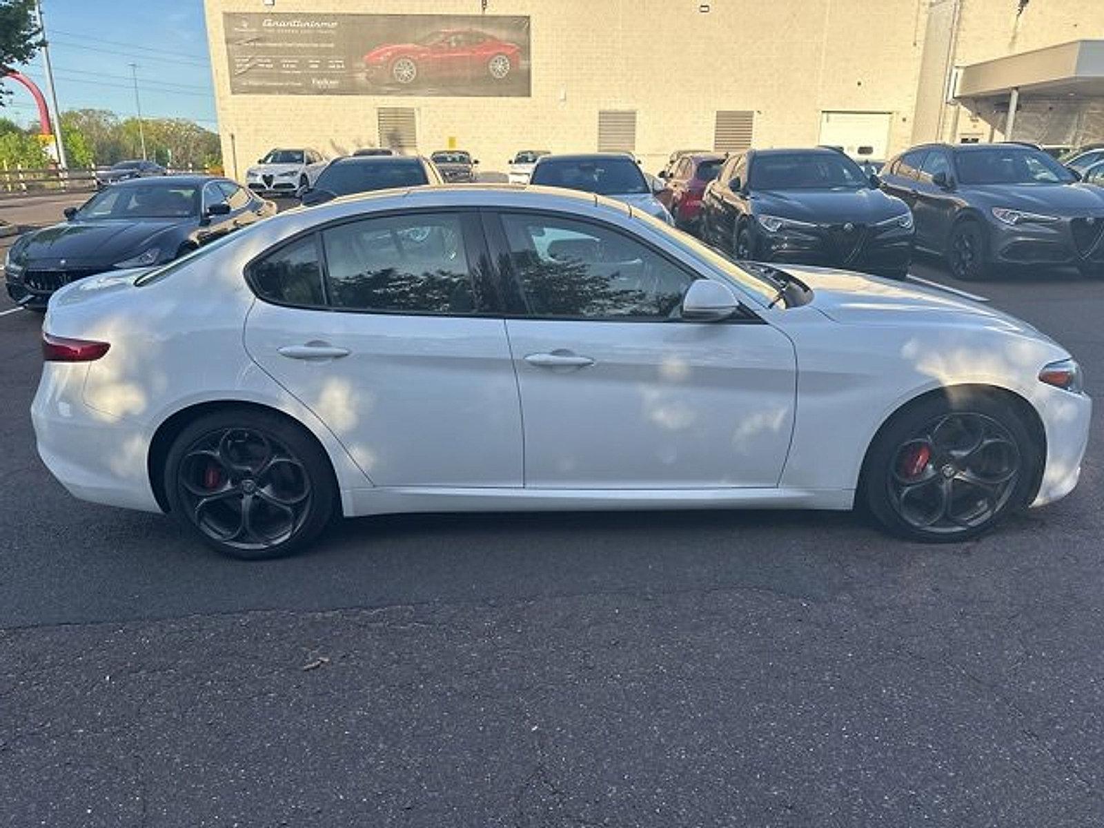 2019 Alfa Romeo Giulia Vehicle Photo in Willow Grove, PA 19090