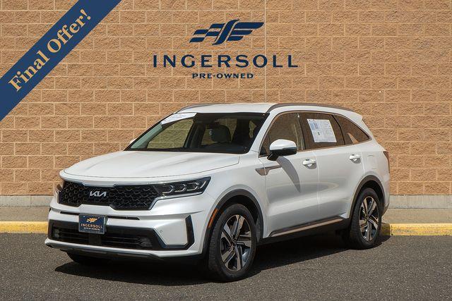 2022 Kia Sorento Plug-In Hybrid Vehicle Photo in DANBURY, CT 06810-5034