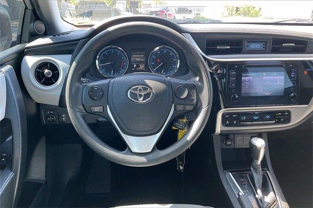 2018 Toyota Corolla Vehicle Photo in INDEPENDENCE, MO 64055-1314