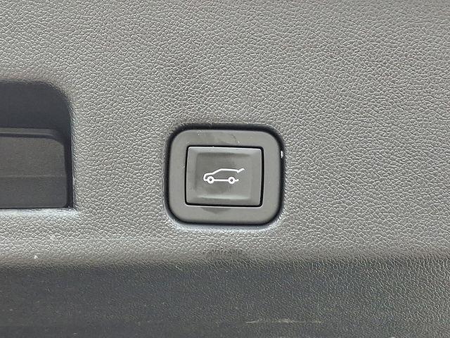 2024 GMC Acadia Vehicle Photo in DANBURY, CT 06810-5034