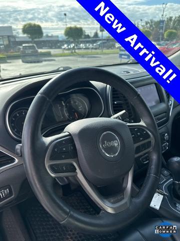 2019 Jeep Cherokee Vehicle Photo in Puyallup, WA 98371