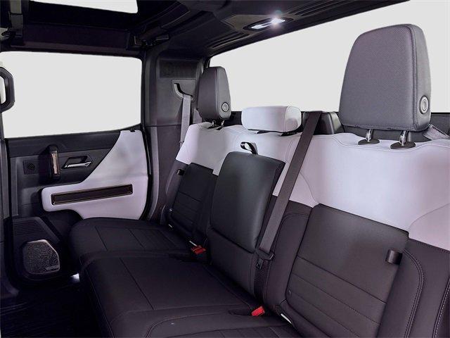 2024 GMC HUMMER EV Pickup Vehicle Photo in PUYALLUP, WA 98371-4149