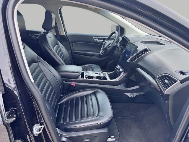 2024 Ford Edge Vehicle Photo in Oshkosh, WI 54901