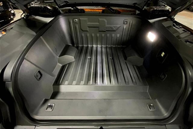 2025 GMC HUMMER EV SUV Vehicle Photo in KANSAS CITY, MO 64114-4545