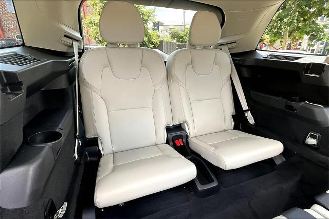 2024 Volvo XC90 Vehicle Photo in Houston, TX 77007