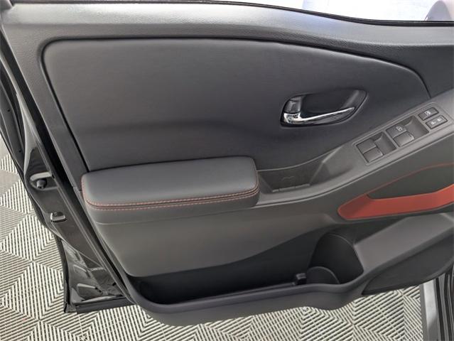2025 Nissan Frontier Vehicle Photo in ENGLEWOOD, CO 80113-6708