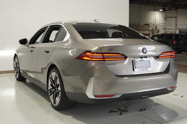2024 BMW 530i xDrive Vehicle Photo in GRAPEVINE, TX 76051