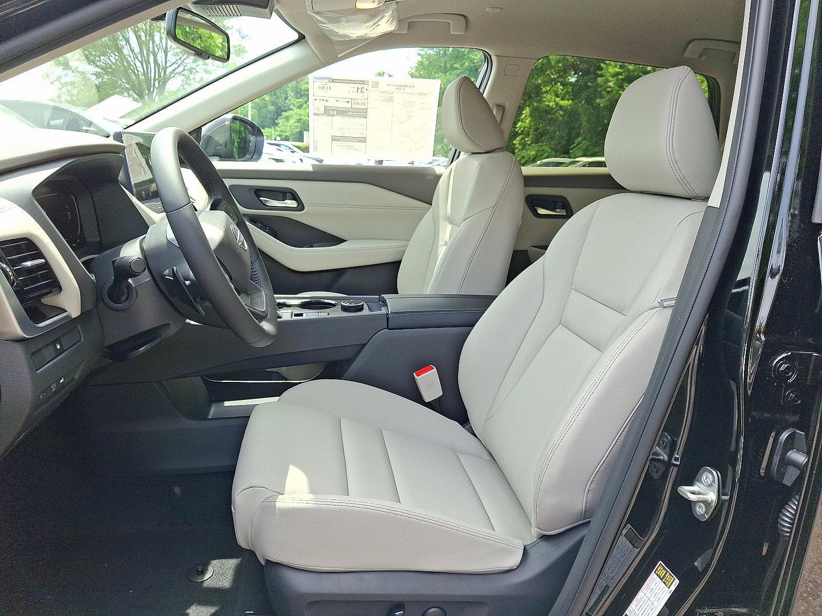 2025 Nissan Rogue Vehicle Photo in Jenkintown, PA 19046