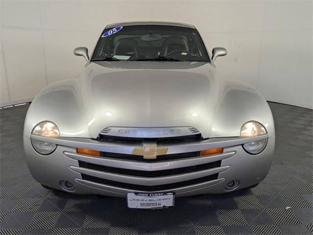 2005 Chevrolet SSR Vehicle Photo in ENGLEWOOD, CO 80113-6708