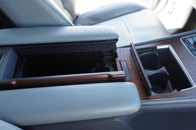 2021 Toyota Sienna Vehicle Photo in Riverdale, UT 84405