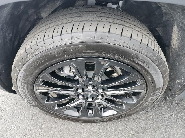 2023 GMC Acadia Vehicle Photo in GREEN BAY, WI 54304-5303