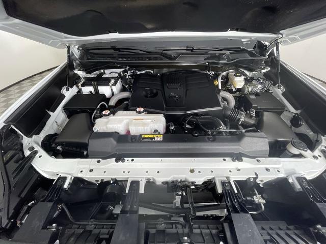 2025 Toyota Tundra Vehicle Photo in GILBERT, AZ 85297-0402