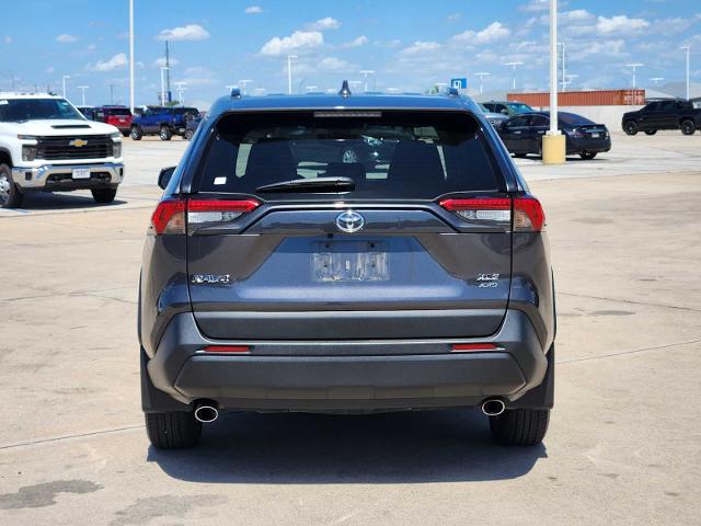 2022 Toyota RAV4 Vehicle Photo in DENTON, TX 76210-9321