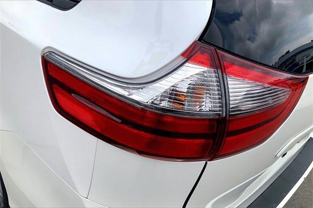 2020 Toyota Sienna Vehicle Photo in KANSAS CITY, MO 64114-4502
