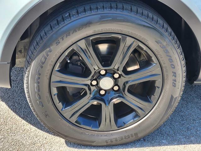 2016 Range Rover Evoque Vehicle Photo in DENTON, TX 76210-9321