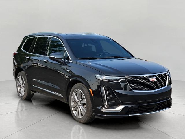 2025 Cadillac XT6 Vehicle Photo in MADISON, WI 53713-3220