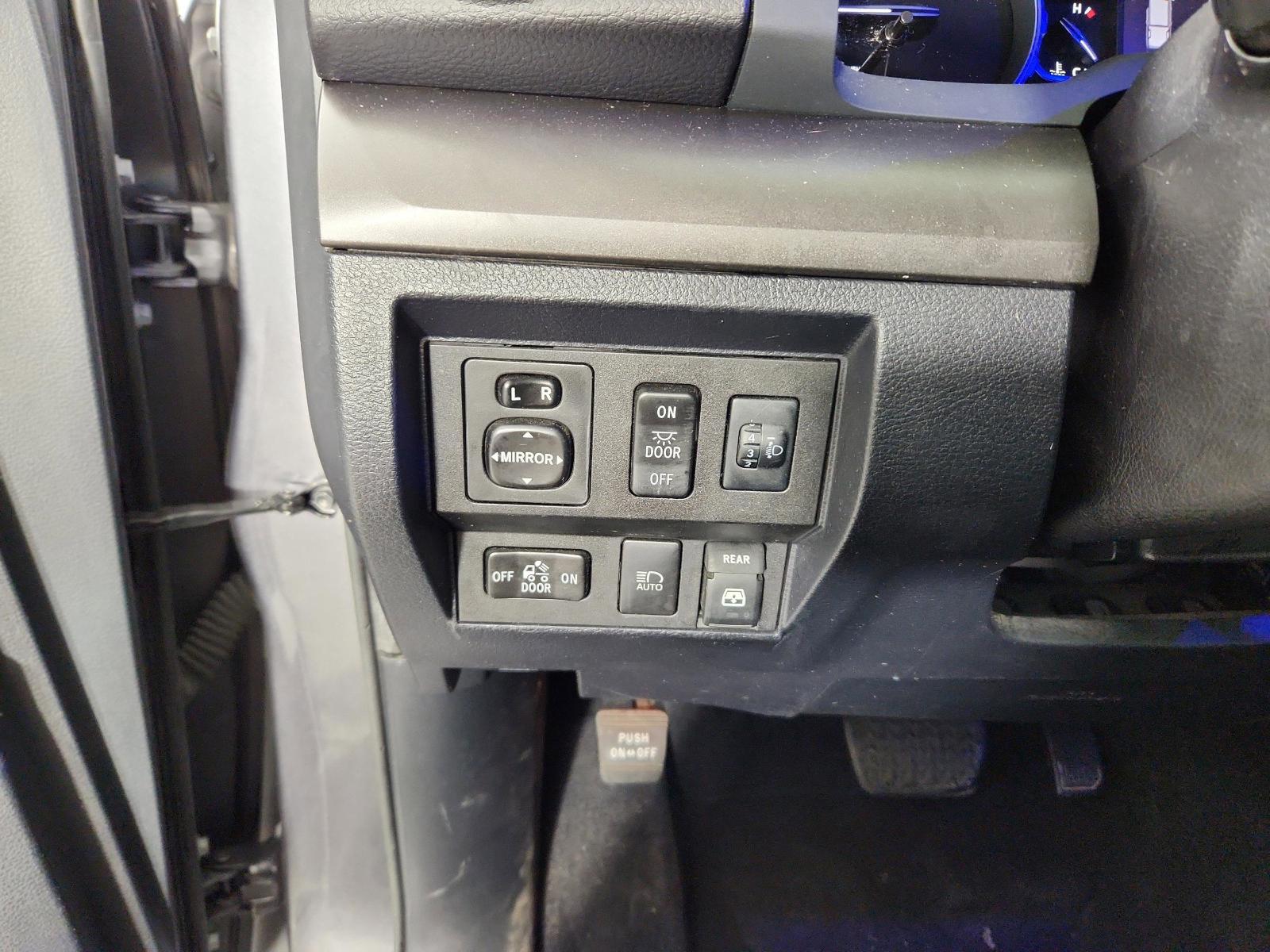 2018 Toyota Tundra 4WD Vehicle Photo in Georgetown, TX 78626