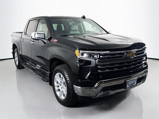 2025 Chevrolet Silverado 1500 Vehicle Photo in PUYALLUP, WA 98371-4149