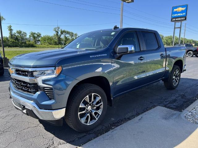 2024 Chevrolet Silverado 1500 Vehicle Photo in MANHATTAN, KS 66502-5036