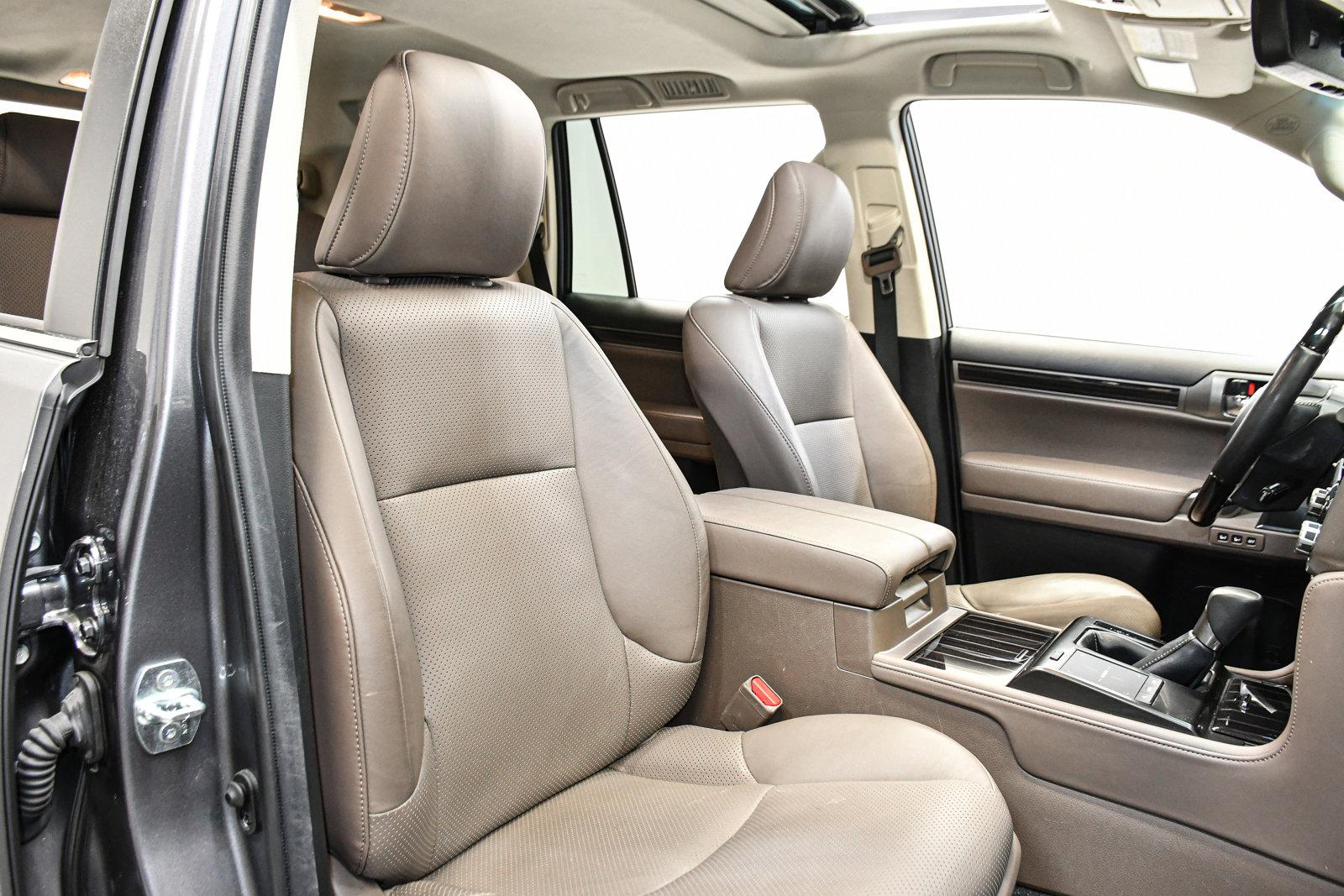 2023 Lexus GX 460 Vehicle Photo in DALLAS, TX 75235