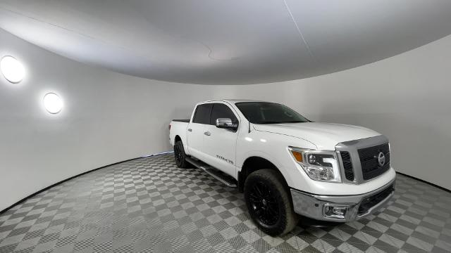 2018 Nissan TITAN Vehicle Photo in GILBERT, AZ 85297-0402